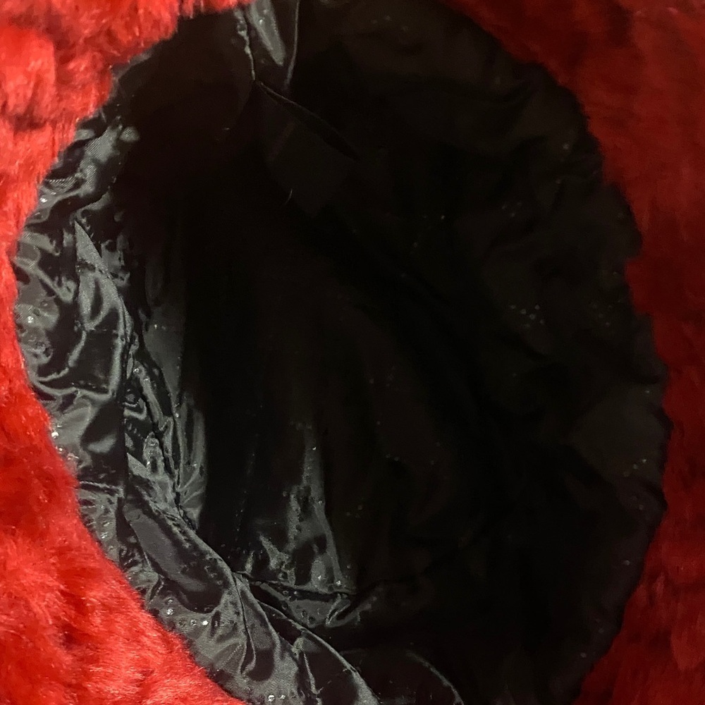 Y2K Red Faux Fur Bucket Hat OSFM - Picture 5 of 7